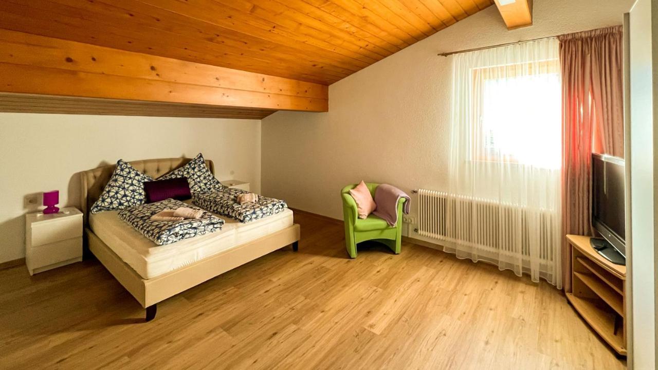 Waldchalet Steinbock Sankt Anton im Montafon Extérieur photo